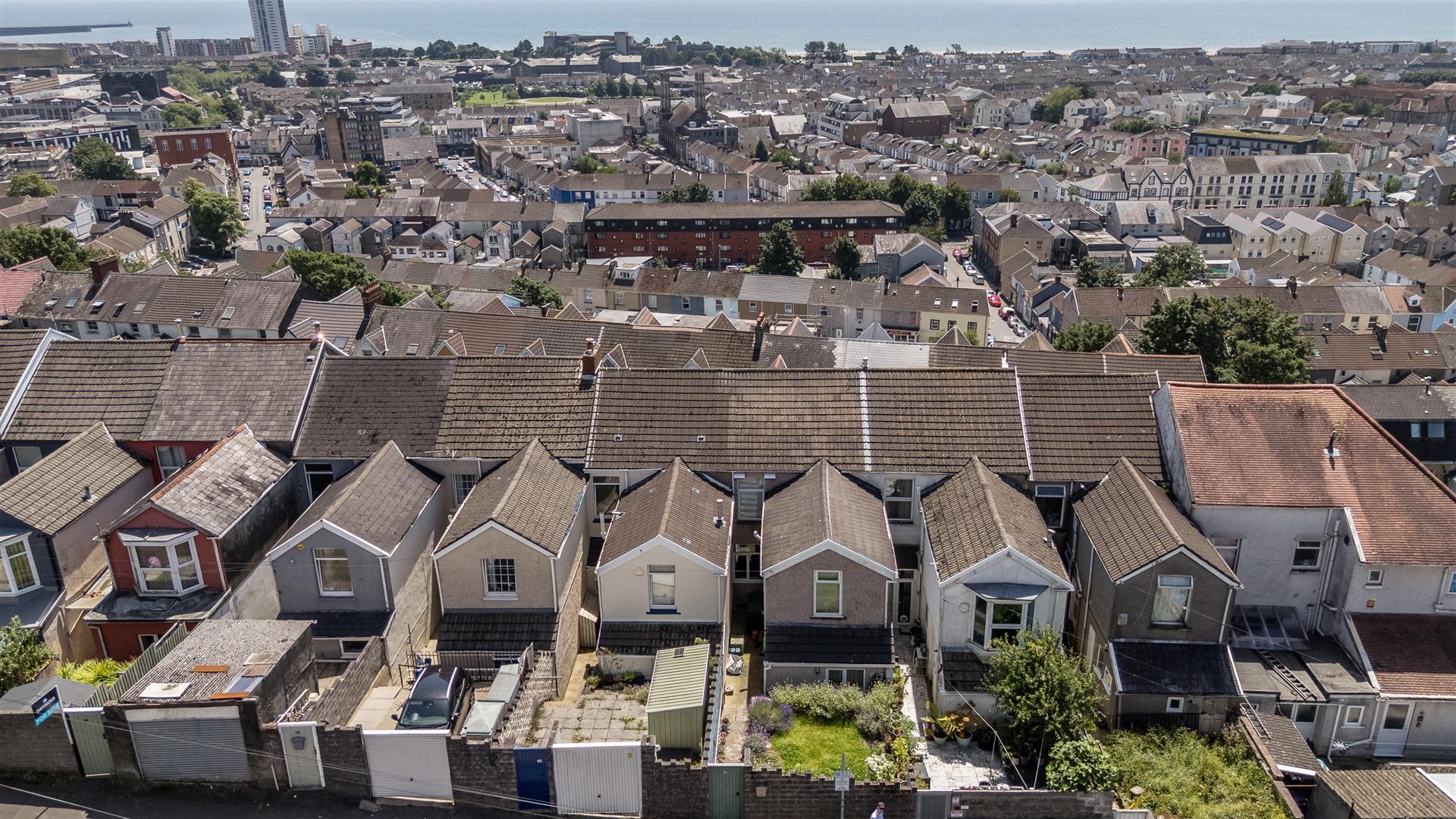 Chaddesley Terrace, Mount Pleasant, Swansea, SA1 6HB